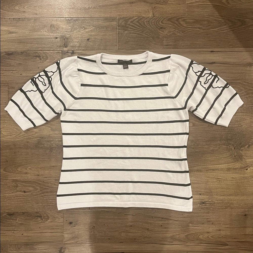 Carolyn Taylor Black and White Striped Short Sleeve Top
